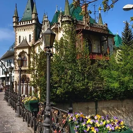 City Centre *